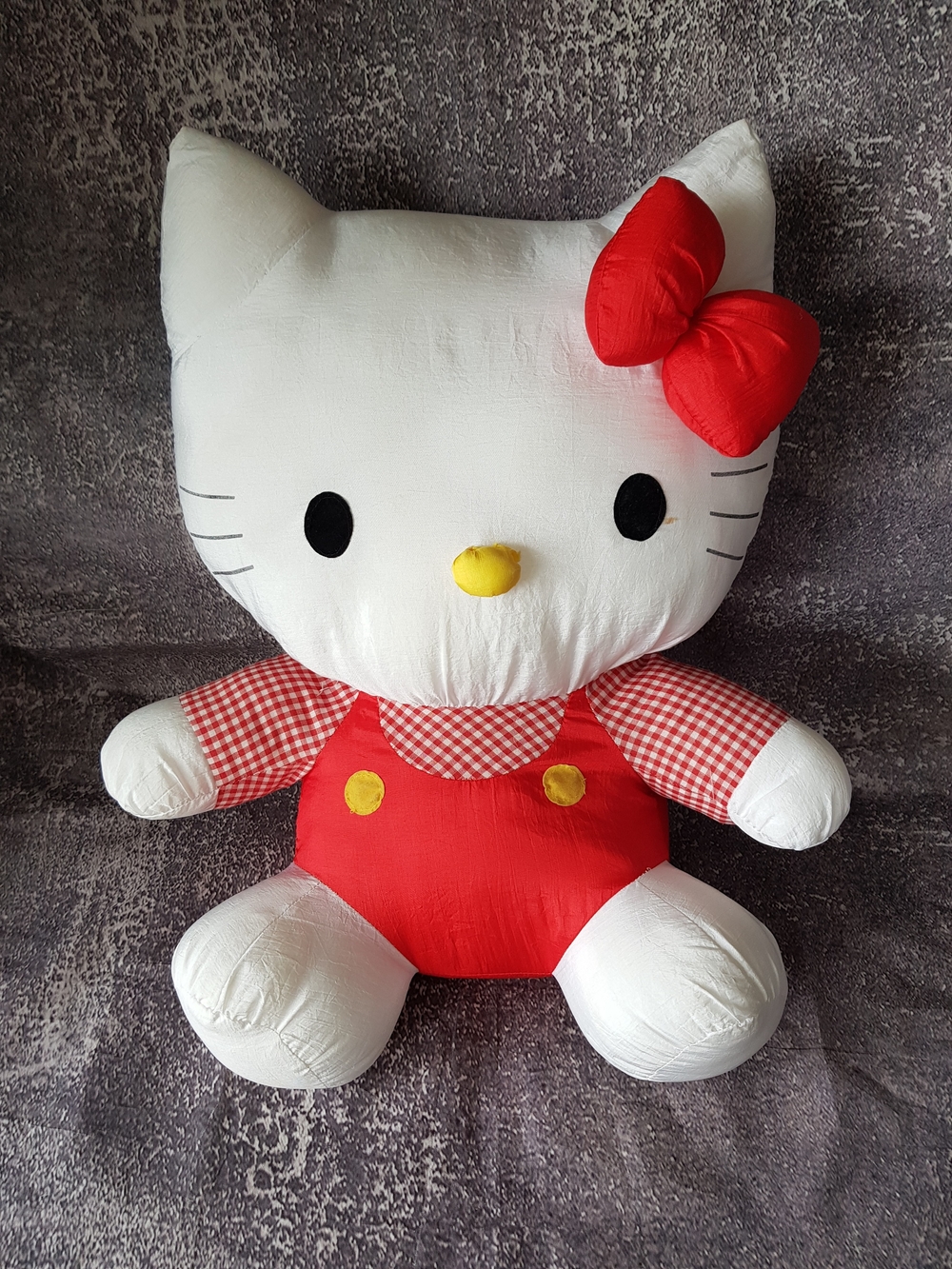 RARE Vintage 1995 Sanrio Hello Kitty Plush Toy